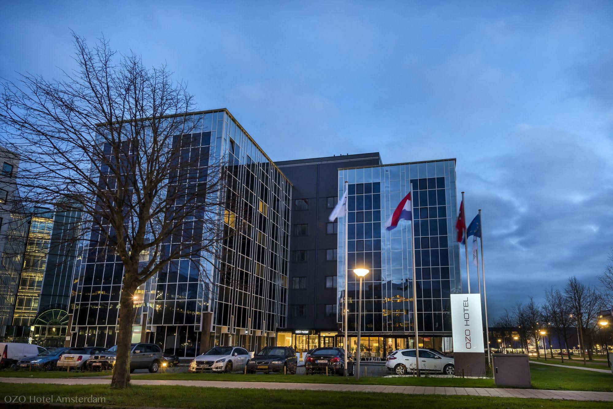 Ozo Hotels Arena Amsterdam Bagian luar foto